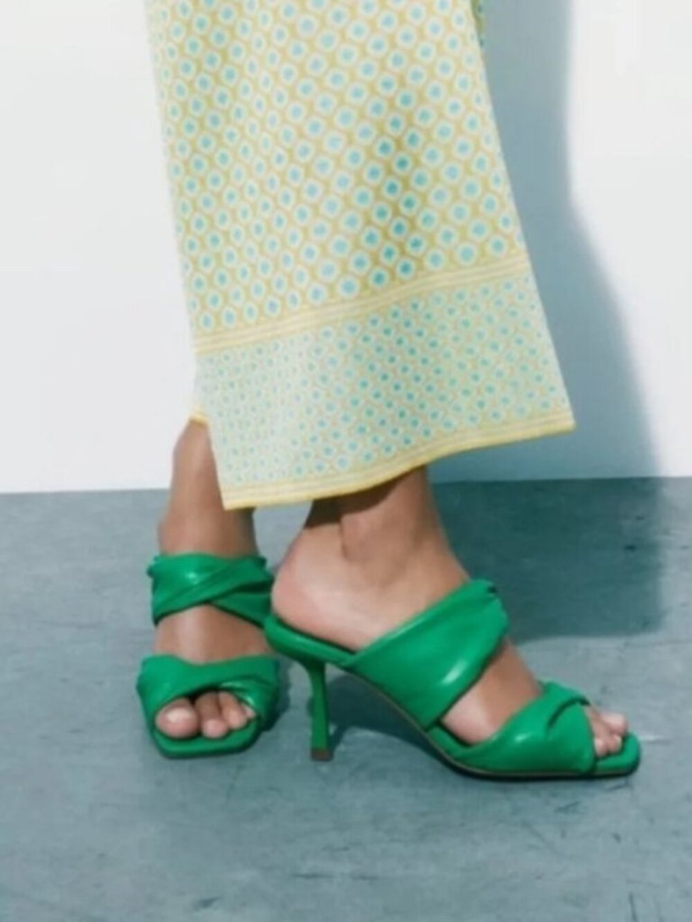 Zara Green Double Strap Ruched Square Heel Sandals Size 9